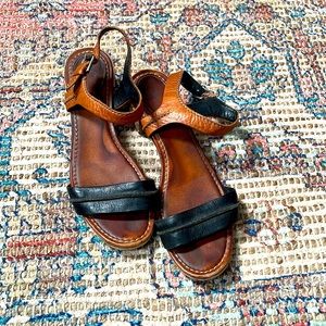 Frye Leather Heel Sandals size 9